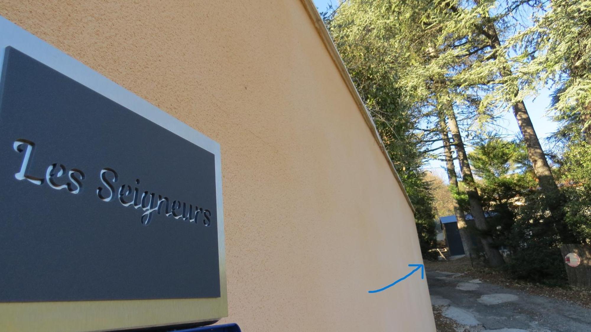 Résidence les Seigneurs T1 en Duplex 50 m2 Gréoux-les-Bains Exterior foto