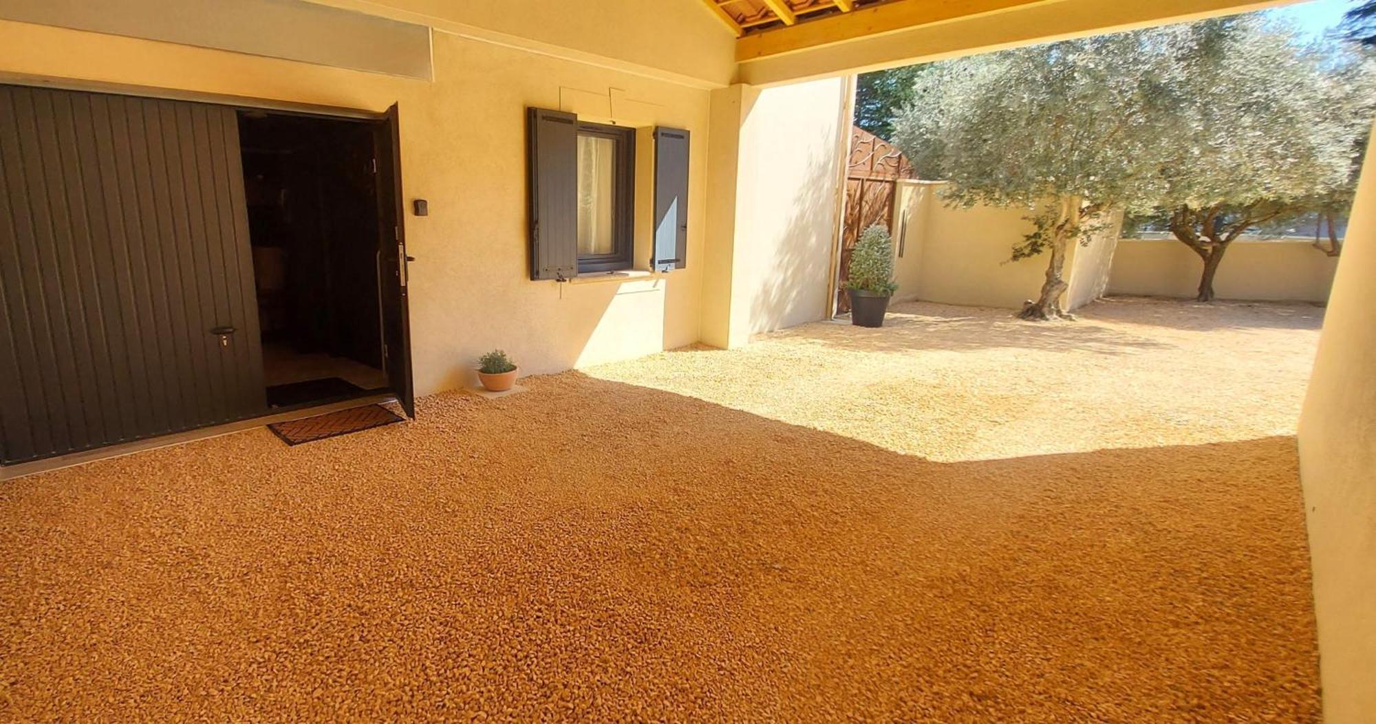 Résidence les Seigneurs T1 en Duplex 50 m2 Gréoux-les-Bains Exterior foto